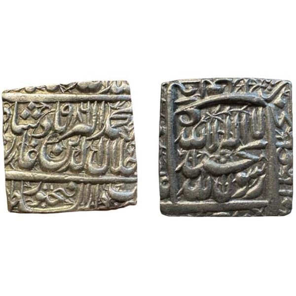 Akbar (1556-1605 AD), silver square rupee, Fatehpur mint, AH 996, KM 82.2, 11.400g . About very fine