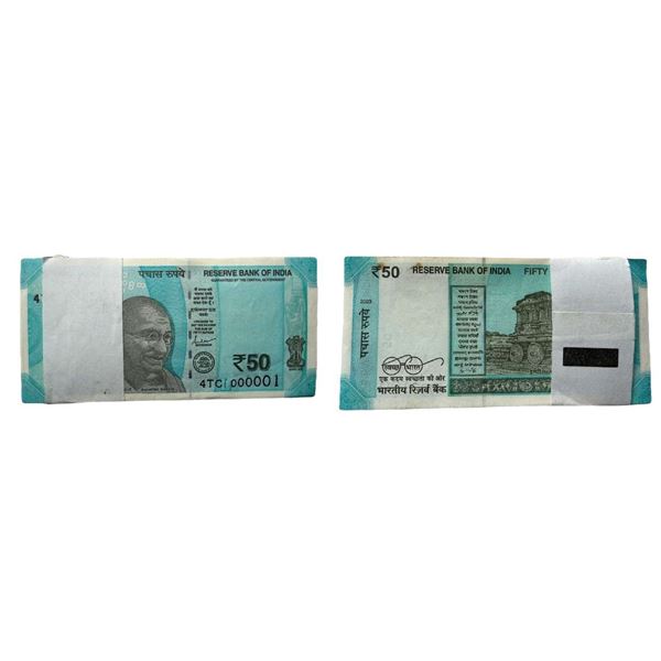 Rupees 50 bundle 2023, signed Shaktikant Das, the bundle starts with a fancy number 000001 and ends