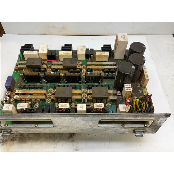 Fanuc #A06B-6100-H001 Servo Amplifier (MISSING TOP BOARD)