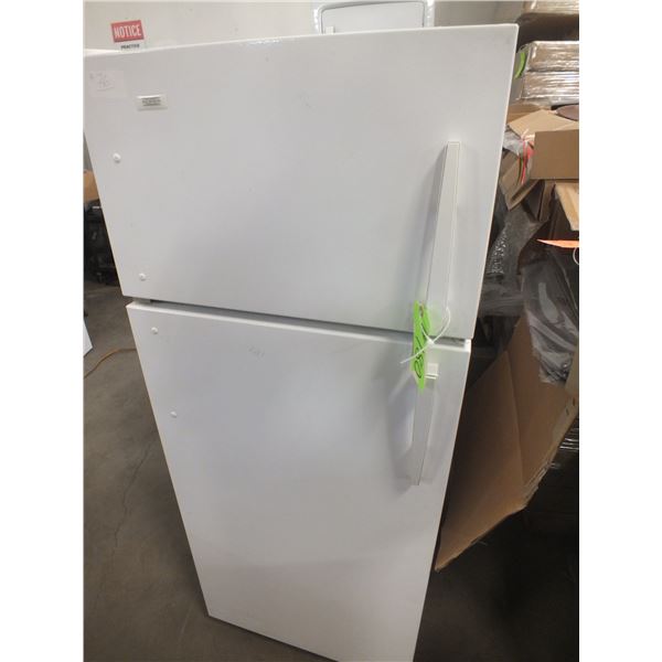 Roper White Fridge