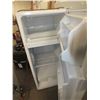 Image 2 : Roper White Fridge