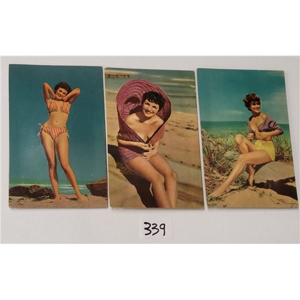 Novelty - Pinup Bathing Beauty Squeaker Postcards 6