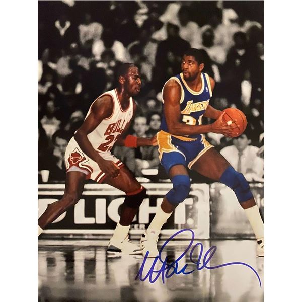 LA Lakers Magic Johnson signed photo