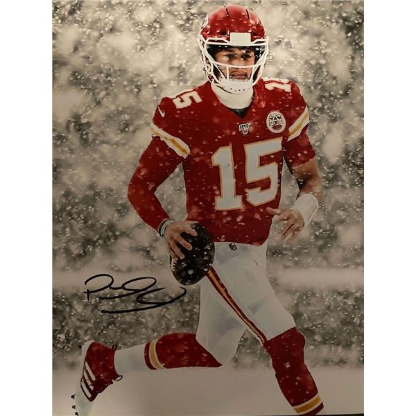 Kansas City Chiefs Patrick Mahomes signed photo