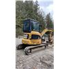 Image 6 : 1997 CAT 303C CR EXCAVATOR YELLOW VIN CAT0303CLBXT00393