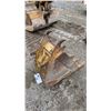 Image 3 : FINNING EXCAVATOR 12" BUCKET ATTACHMENT