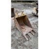 Image 2 : FINNING EXCAVATOR 18" BUCKET ATTACHMENT