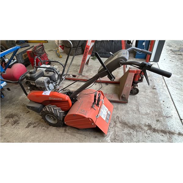 HUSQVARNA DRT 900 REAR TINE TILLER
