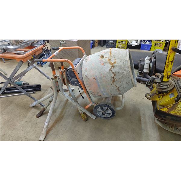 BELLE M22B MINIMIX 150 PORTABLE ELECTRIC CONCRETE MIXER