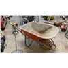 Image 2 : TUFX WHEELBARROW