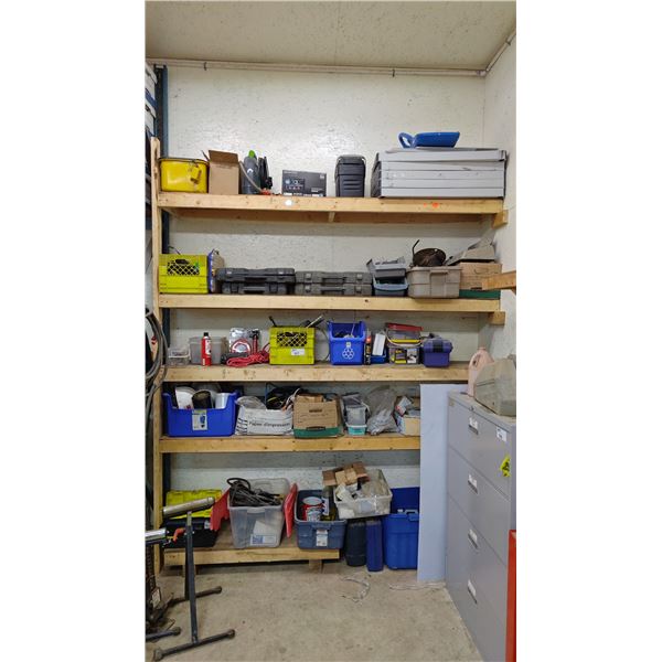 RACK OF ASSORTED ITEMS INCLUDING; HARD HATS, TOOLS, CARPET CLEANER, HARDWARE & MORE *RACKING
