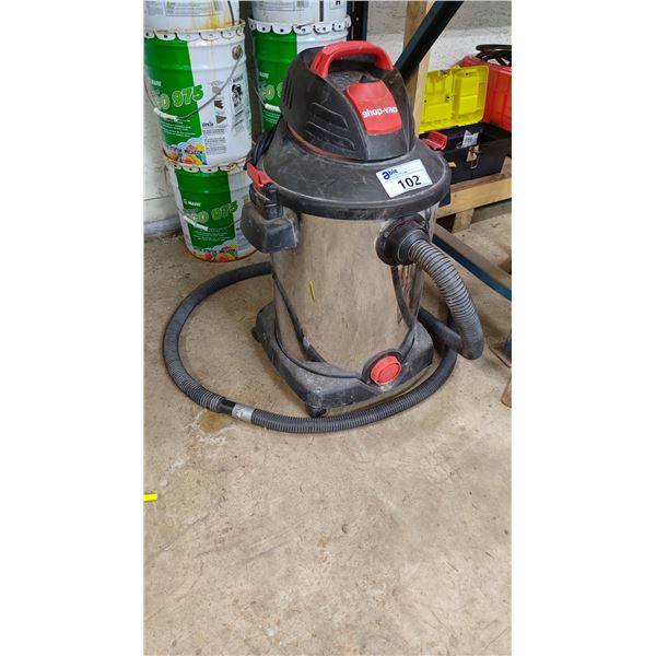 SHOP-VAC STAINLESS STEEL PORTABLE WET/DRY VACUUM WITH HOSE