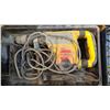 Image 2 : DEWALT D25701 HAMMER DRILL WITH CASE