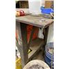 Image 3 : 1/2' THICK STEEL TOP WORK TABLE WITH RECORD #3 MECHANICS VISE APPROX 91"L X 26"W X 33.5"H