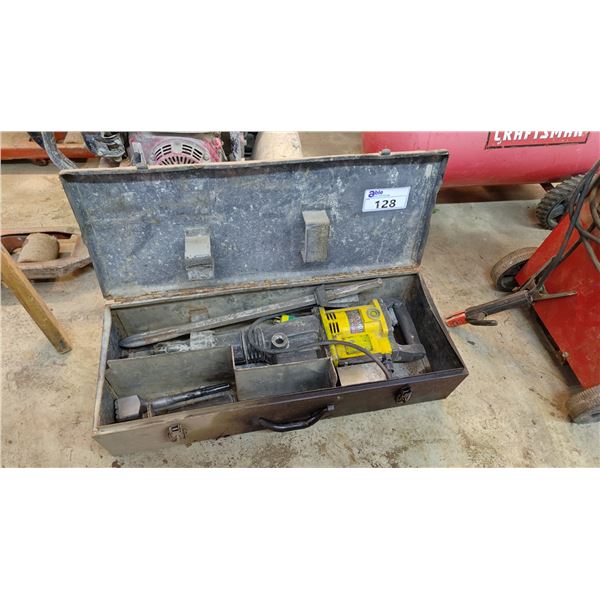 KANGO 900KV DEMOLITION HAMMER WITH CASE