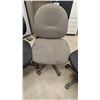 Image 4 : (4) ASSORTED ROLLING OFFICE CHAIRS