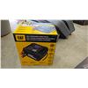 Image 1 : CAT 1200A PROFESSIONAL POWER STATION