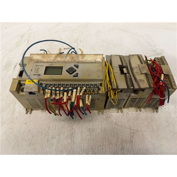 Allen-Bradley #1766-L32BWA MicroLogix 1400 Controller w/ #1762-IQ16 X 2, #1762-OW16 X 1
