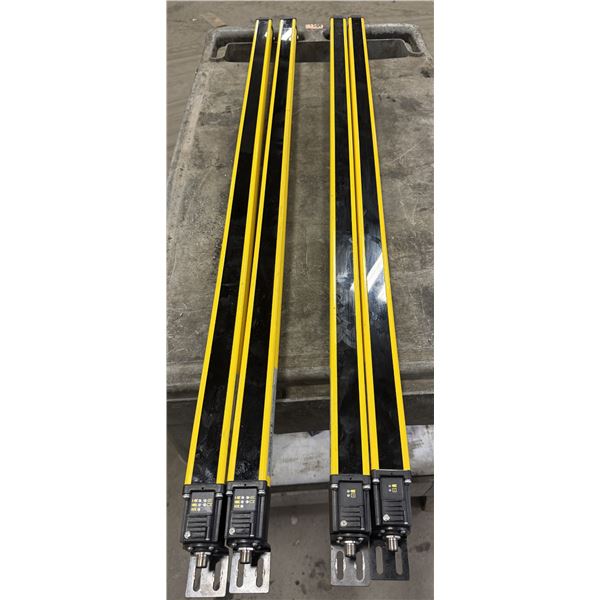 Lot of (4) Allen-Bradley Light Curtains