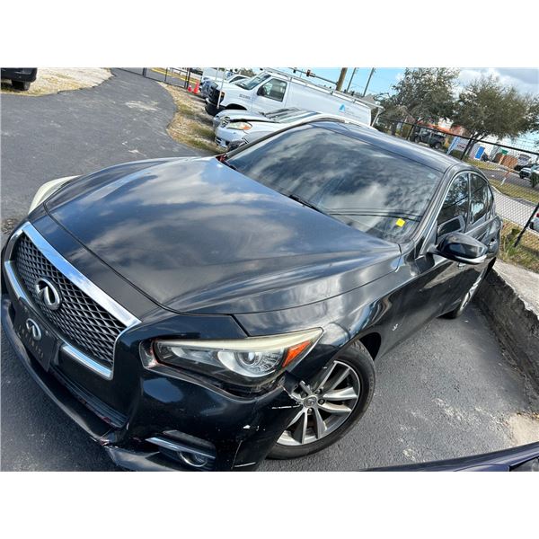 2014 Infiniti Q50A Sedan