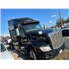 Image 14 : 2016 Peterbilt Class 8 TNDM DRV SLPR  R/T