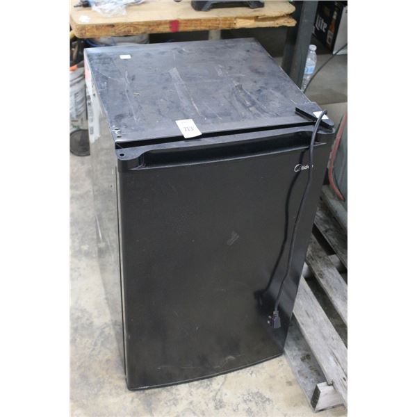 Madia Black Mini Ref.