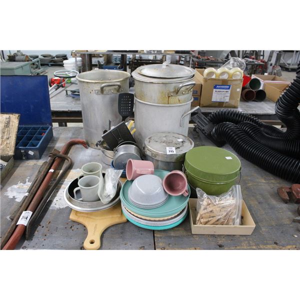 Asst. Camp Cooking Utensils w/Stockpot, Accessories