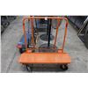 Image 1 : Orange Panel Cart