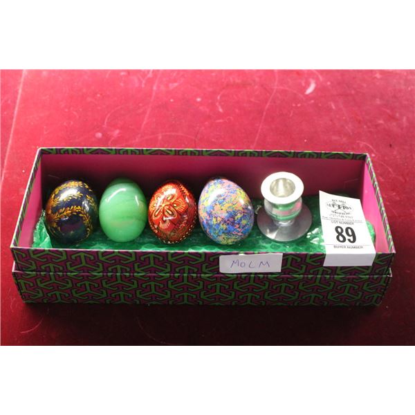 Set of 4 Collectible Decorative Eggs
