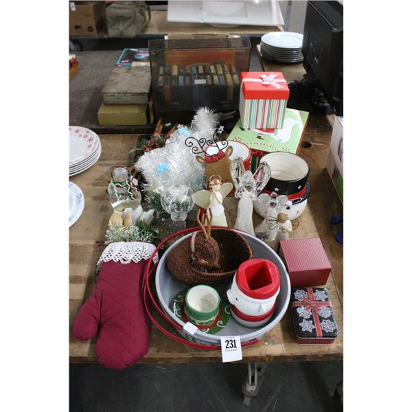 Asst. Christmas Décor, Figurines