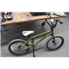 Image 1 : Gold BMX Bike