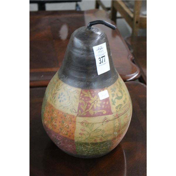 Ornate Pear Décor