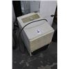 Image 1 : Dehumidifier