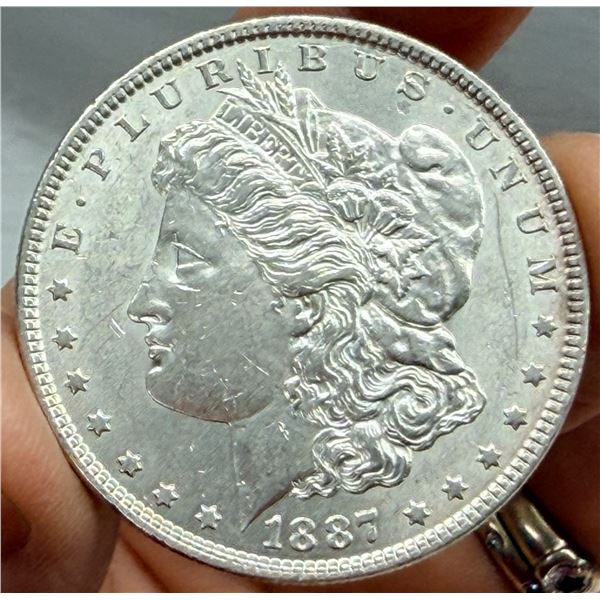 MORGAN SILVER DOLLAR - 1887