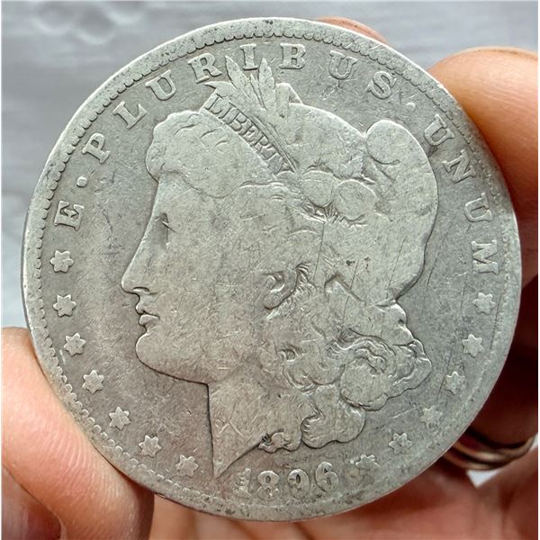 MORGAN SILVER DOLLAR - 1896O
