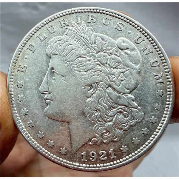 MORGAN SILVER DOLLAR - 1921D