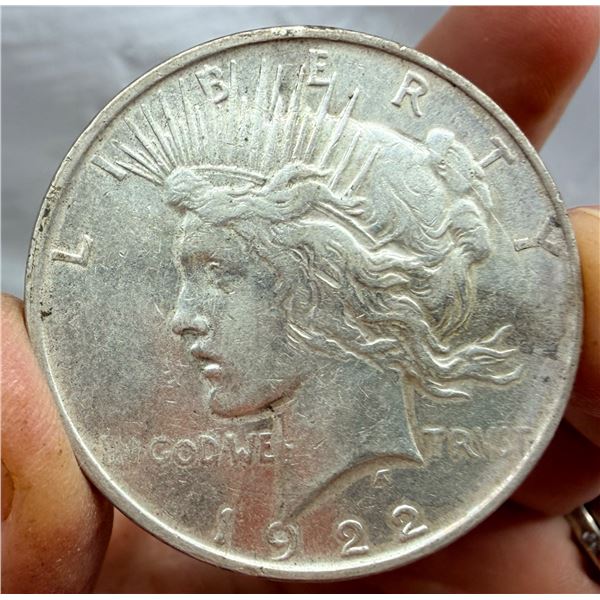PEACE SILVER DOLLAR - 1922