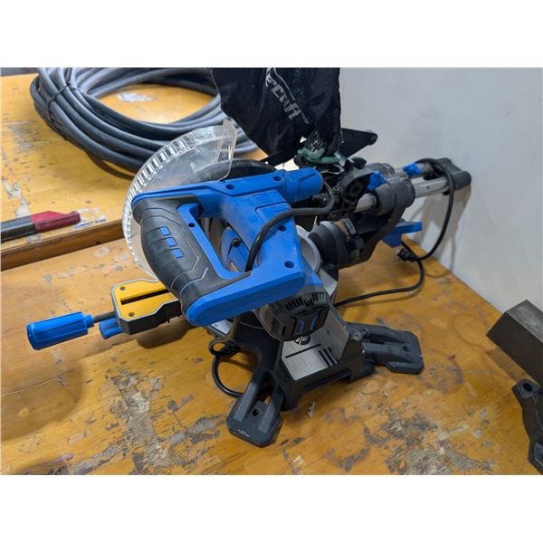 SCIE À ONGLETS COULISSANTE 7-1/4" MASTERCRAFT