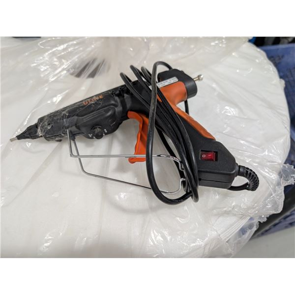 PISTOLET À COLLE ULINE AVEC COLLE (BOITE OUVERT 1/3 PLEIN)