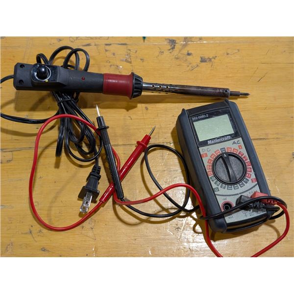 LOT: MULTIMÈTRE ET FER A SOUDER