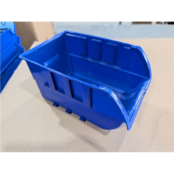 BAC EN PLASTIQUE 9-1/2"x5-1/2"x5"