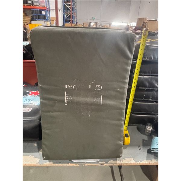 LOT DE 5pcs DE BOUCLIERS DE COUP DE PIED GRIS