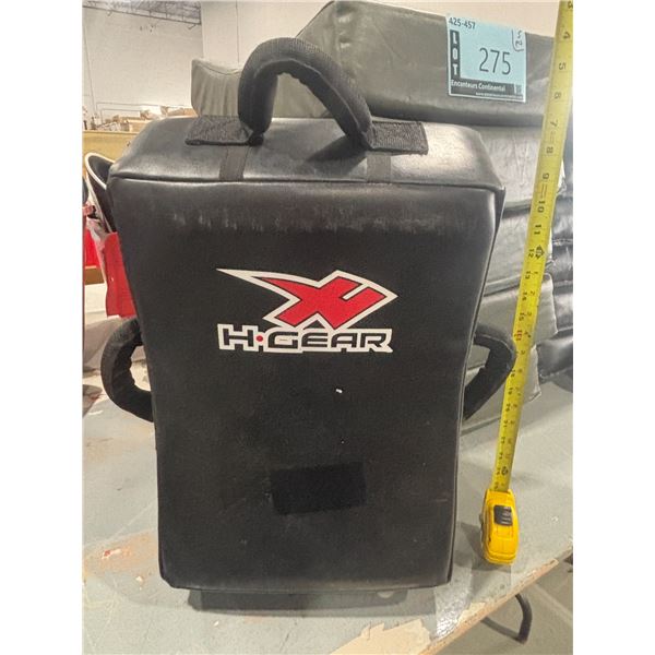 BOUCLIERS DE COUP DE PIED GRIS