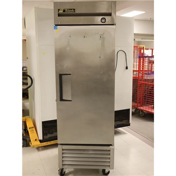 CONGÉLATEUR TRUE T-23F 28"x29"x82" (COMPRESSEUR NON FONCTIONNEL)