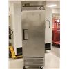 Image 1 : CONGÉLATEUR TRUE T-23F 28"x29"x82" (COMPRESSEUR NON FONCTIONNEL)