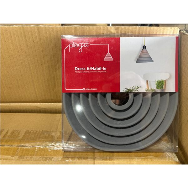 LOT DE +/-296 ABAT-JOURS DE LUMIÈRE SUSPENDU PLOG-IT  #DR001 GREY SILICON 9"x6.5"