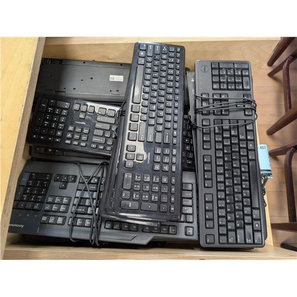 LOT DE 25 CLAVIERS USB ASST.