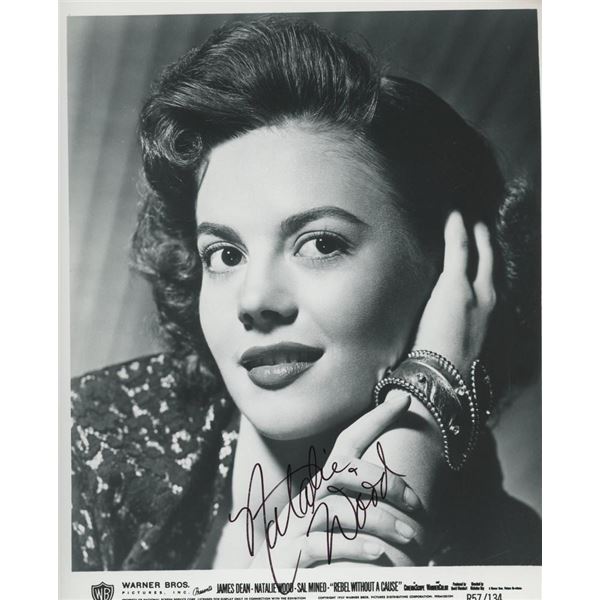 Rebel Without A Cause Natalie Wood signed photo. GFA Authenticated