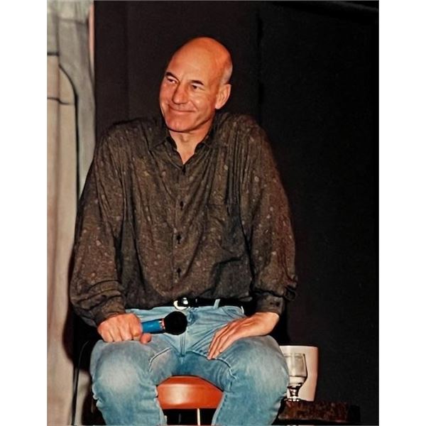 Star Trek Patrick Stewart unsigned photo