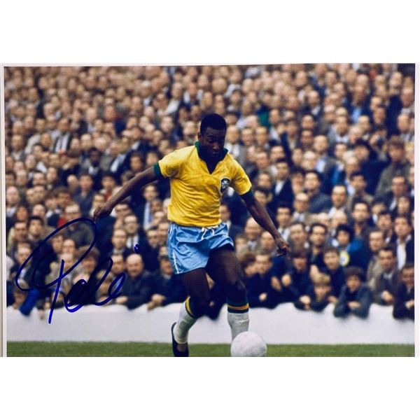 PelÃ© facsimile signed  photo